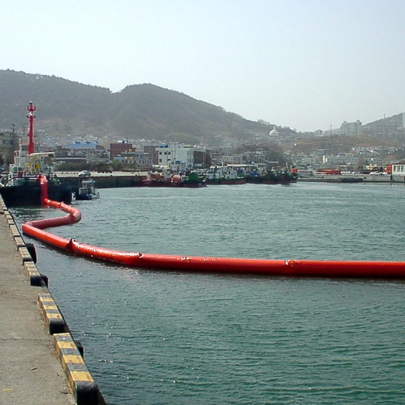 Oil Spill Containment Boom, Inflatable, Canadyne AirBoom SCS